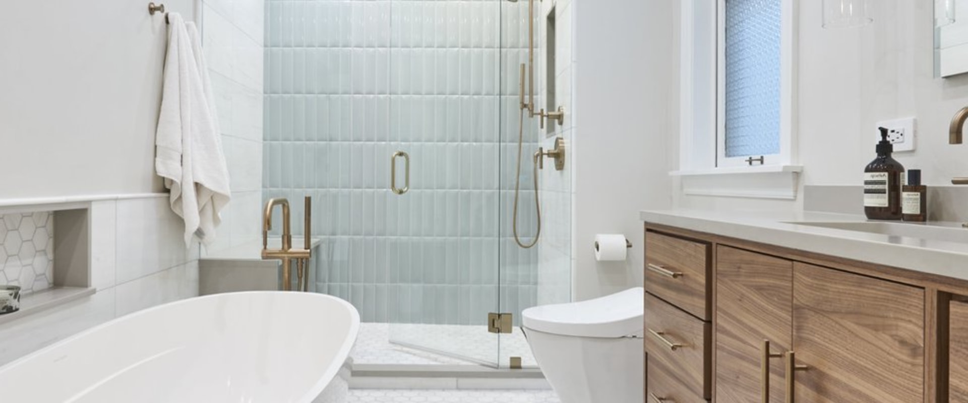 Top Home Staging Ideas In Phoenix Featuring Stunning Bathroom Remodels